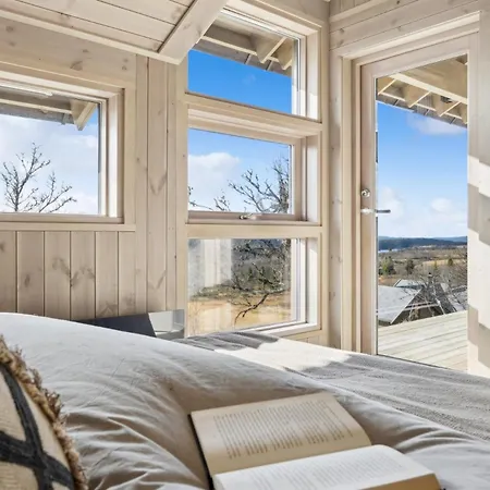 Hedda Lenningen - 3 Bedroom With View Towards Langsua National Park Etnedal