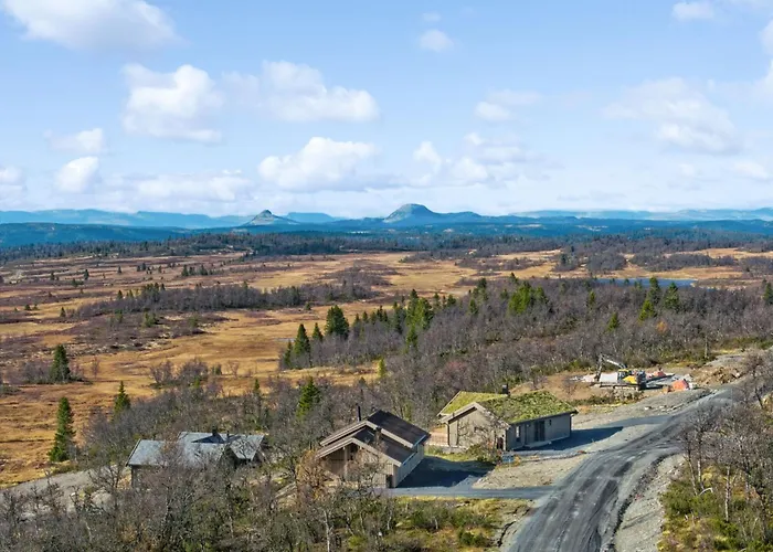 Hedda Lenningen - 3 Bedroom With View Towards Langsua National Park בית נופש *